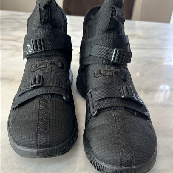 Nike Black High-Top Athletic Shoes with Velcro Straps - Picture 1 of 5